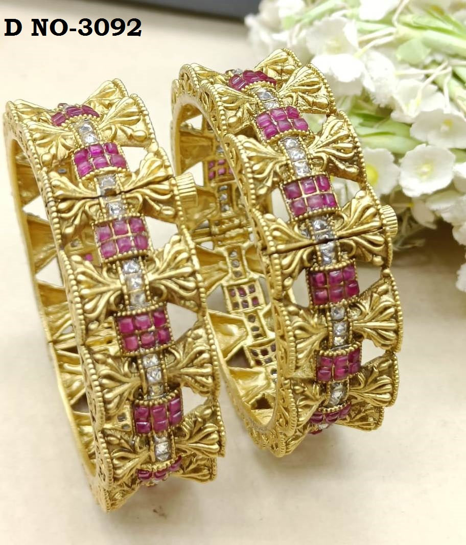 Antique Golden Bangle SKU-3092