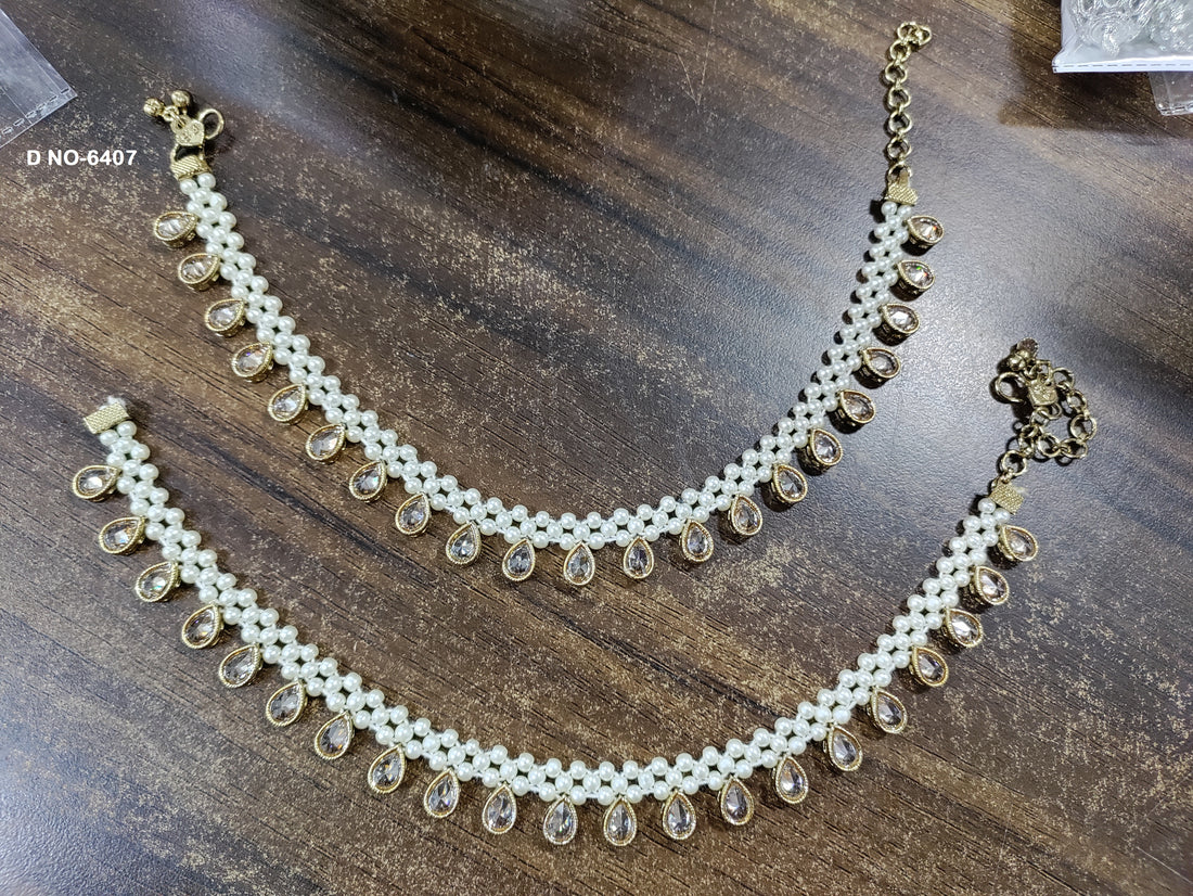 Kundan payal Flexible anklets Sku-E2 - rchiecreation