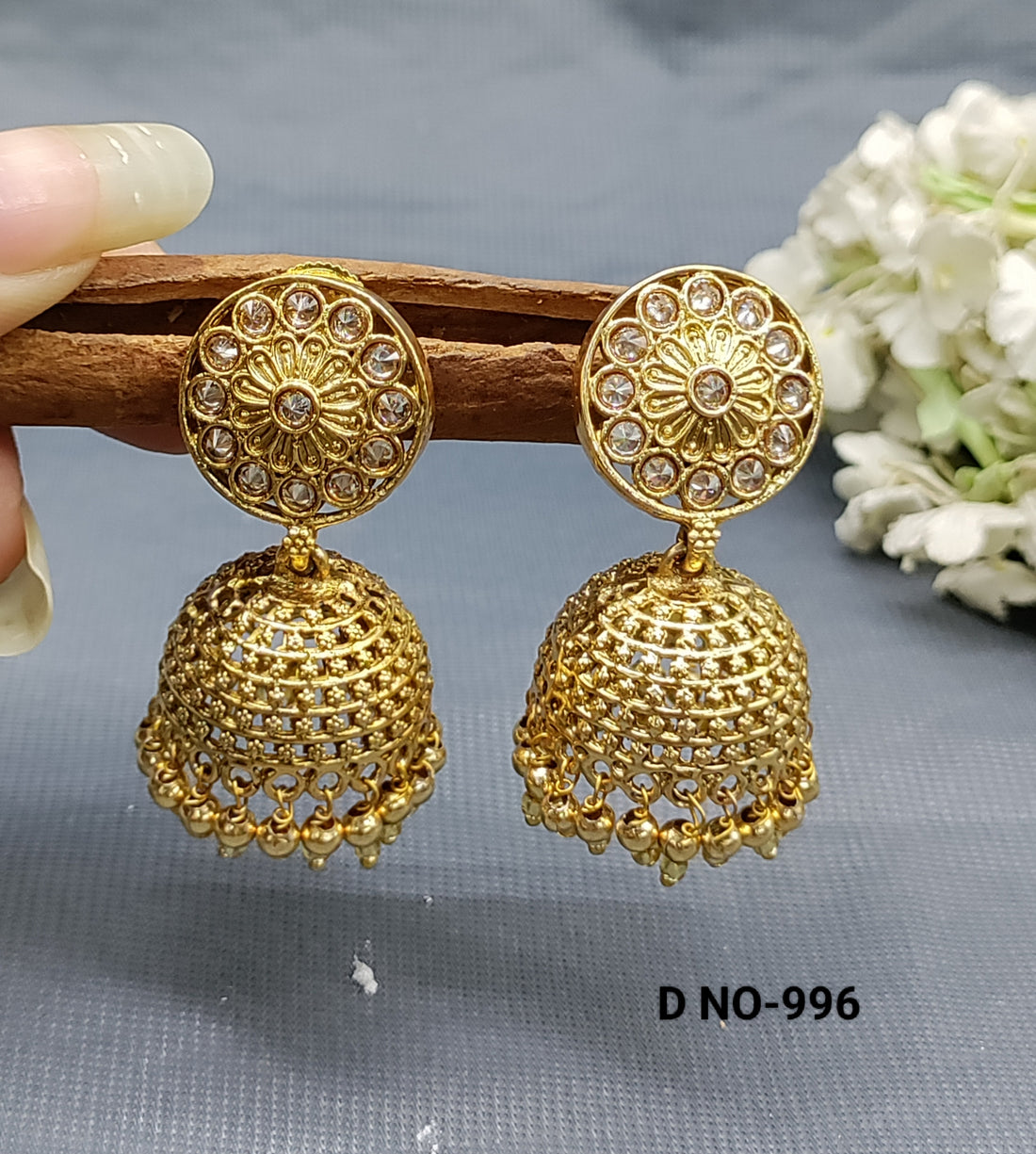 Antique Golden Earrings Sku 996 rchiecreation