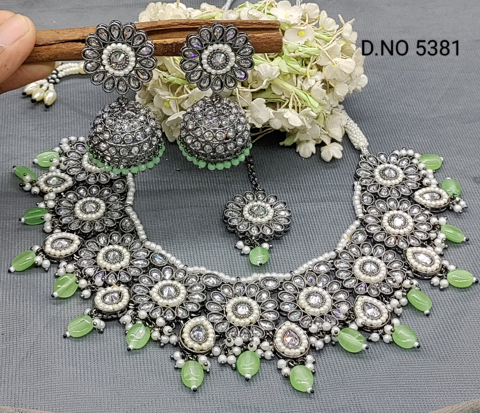 Polki Victorian Necklace Set Sku 5381 rchiecreation
