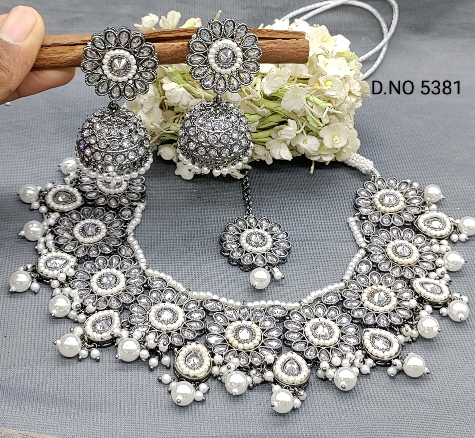 Polki Victorian Necklace Set Sku 5381 rchiecreation