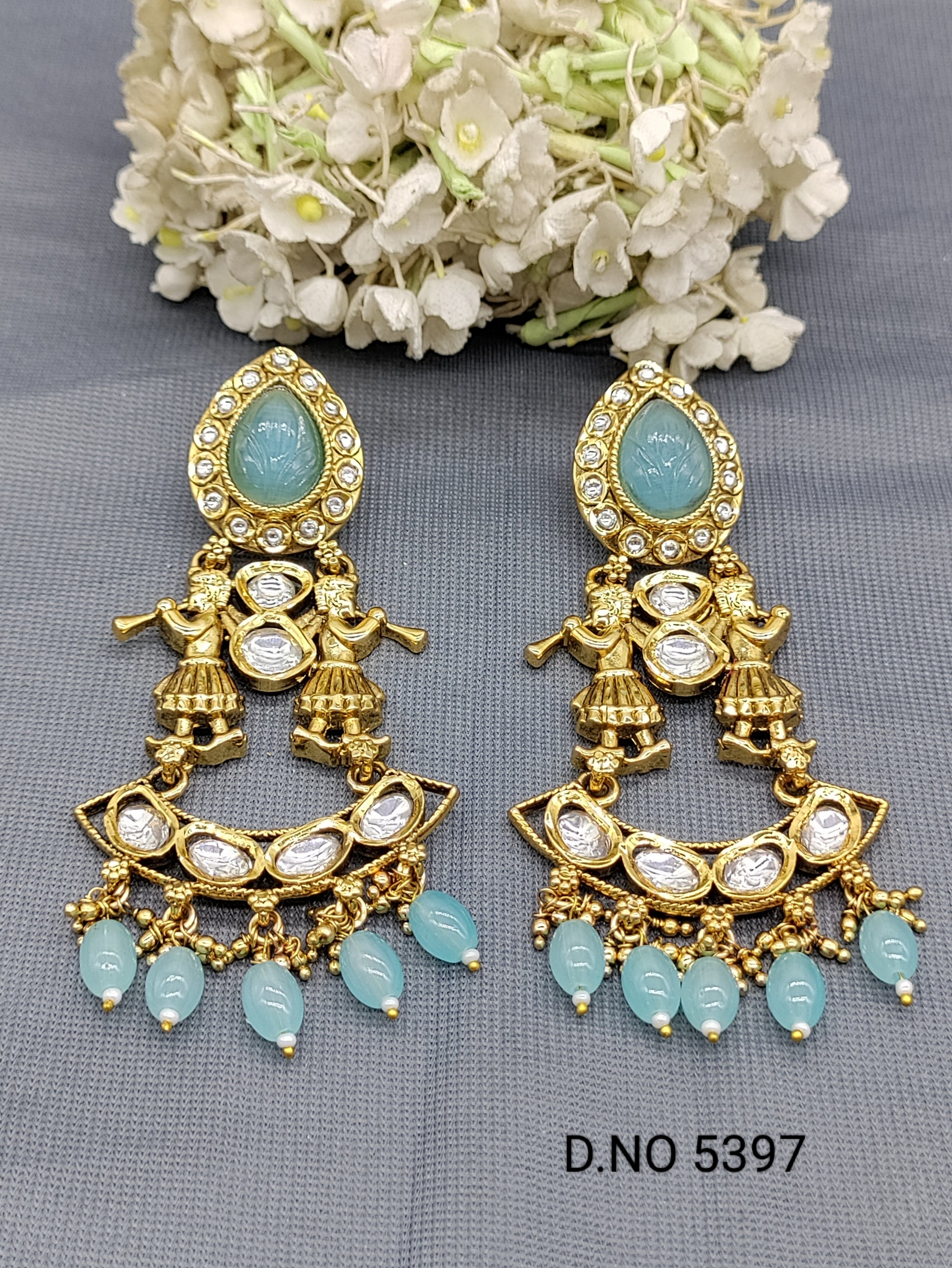 Antique Golden Kundan Earrings Sku 5397 rchiecreation
