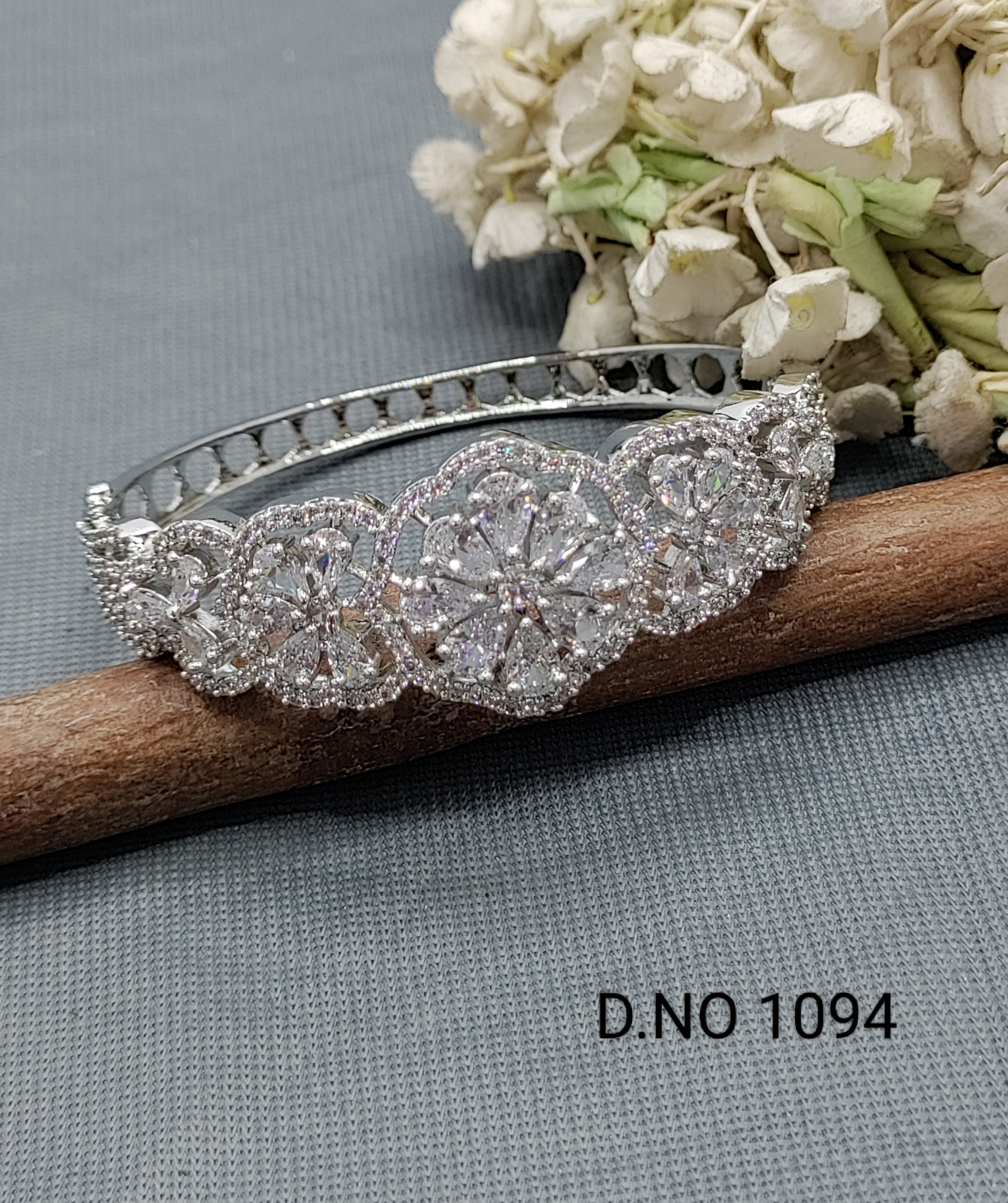 Cz ad Rodium Openable kada Sku 1094 rchiecreation