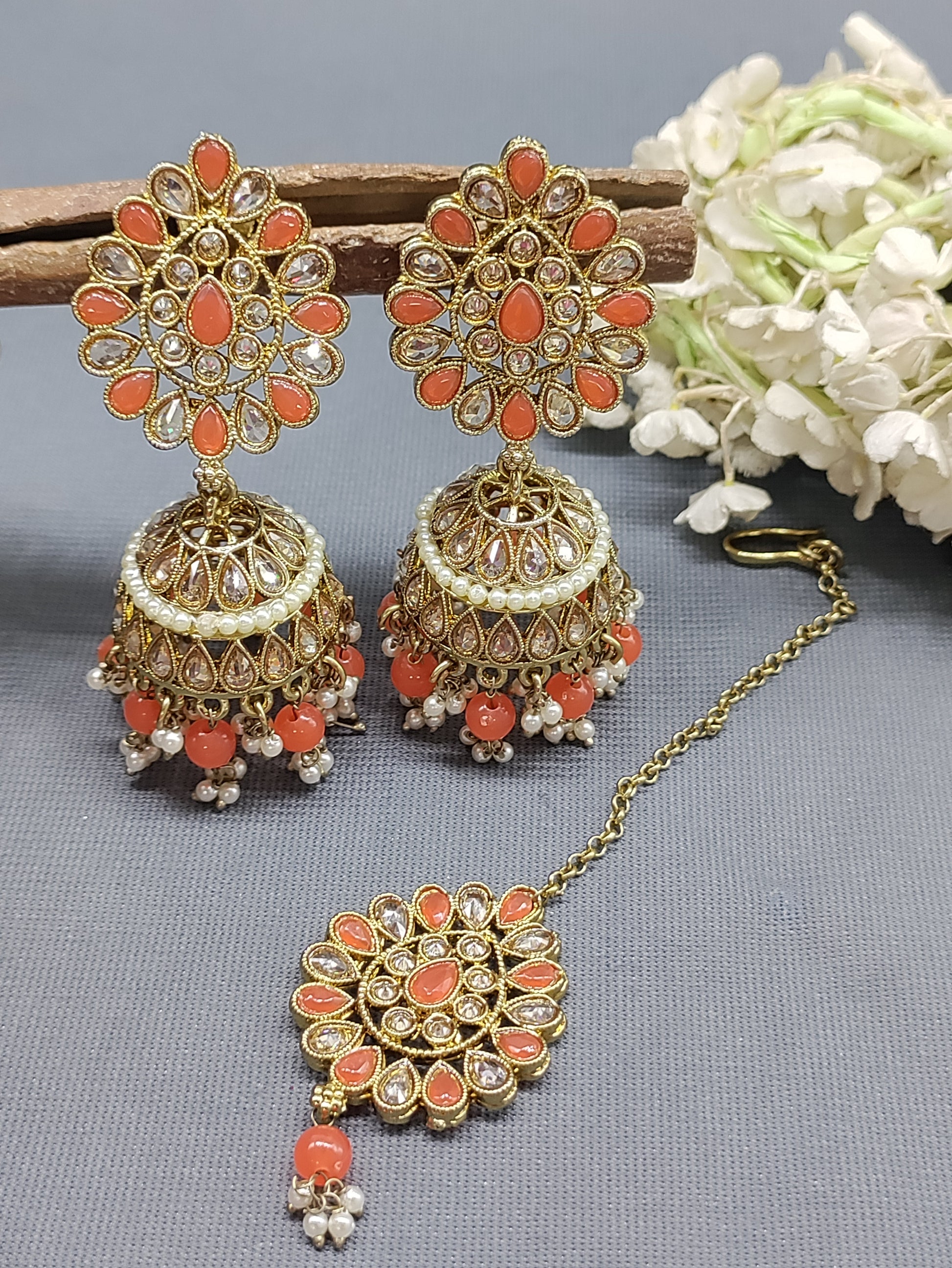 Mehandi Polki Earing+Tika SKU-2136 rchiecreation
