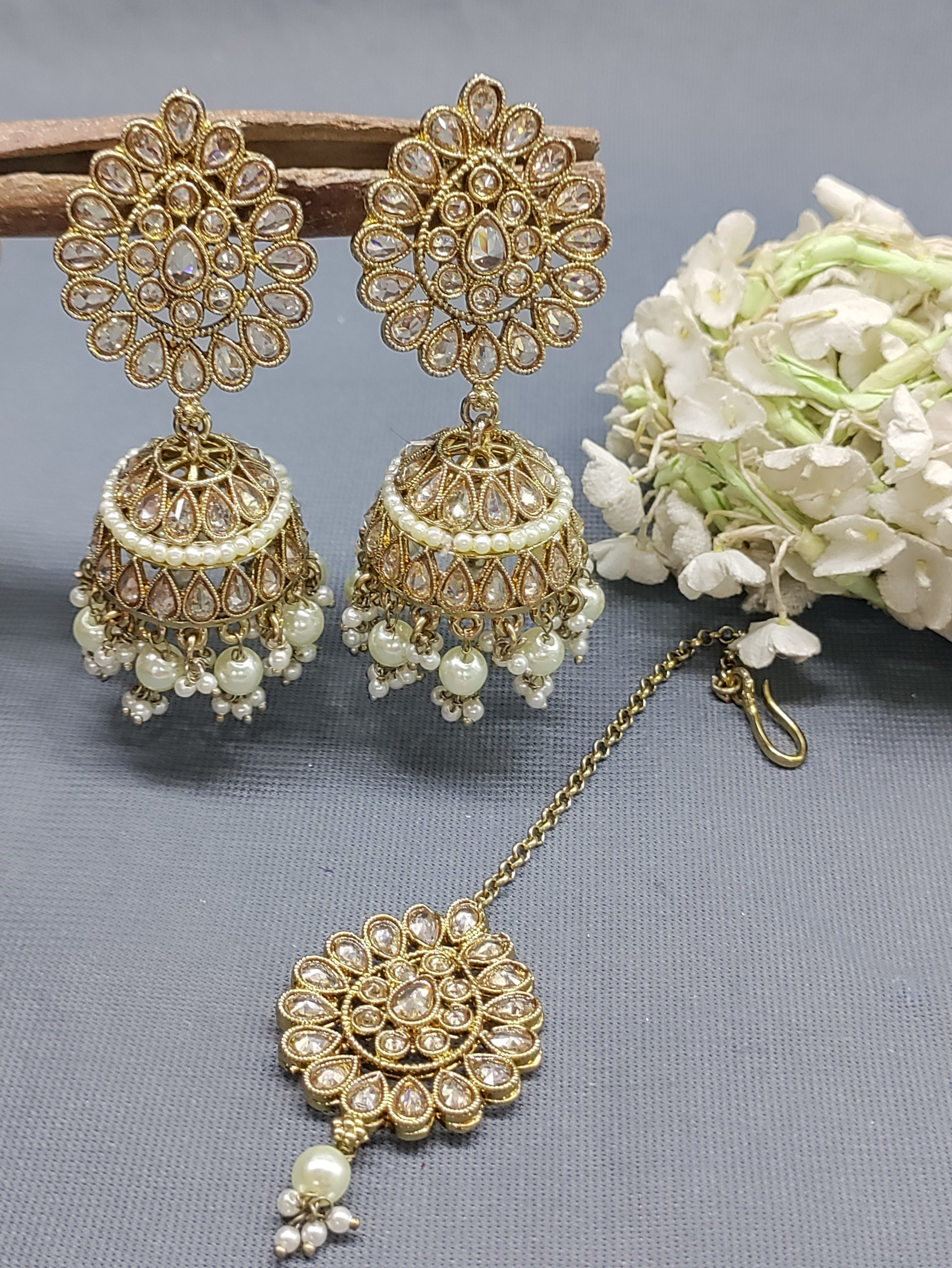 Mehandi Polki Earing+Tika SKU-2136 rchiecreation