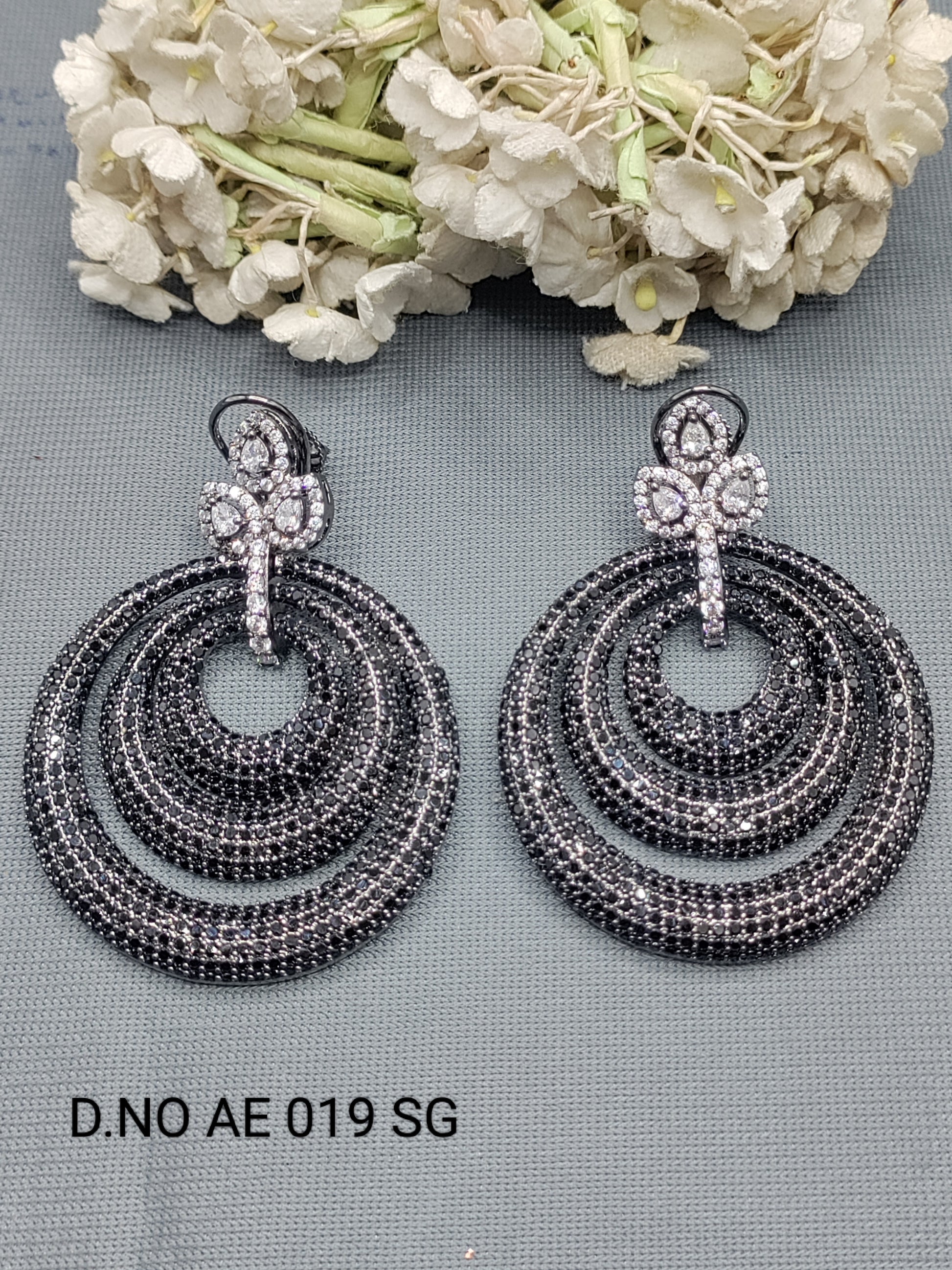 Cz Ad Victorian Earrings Sku AE 019 SG rchiecreation