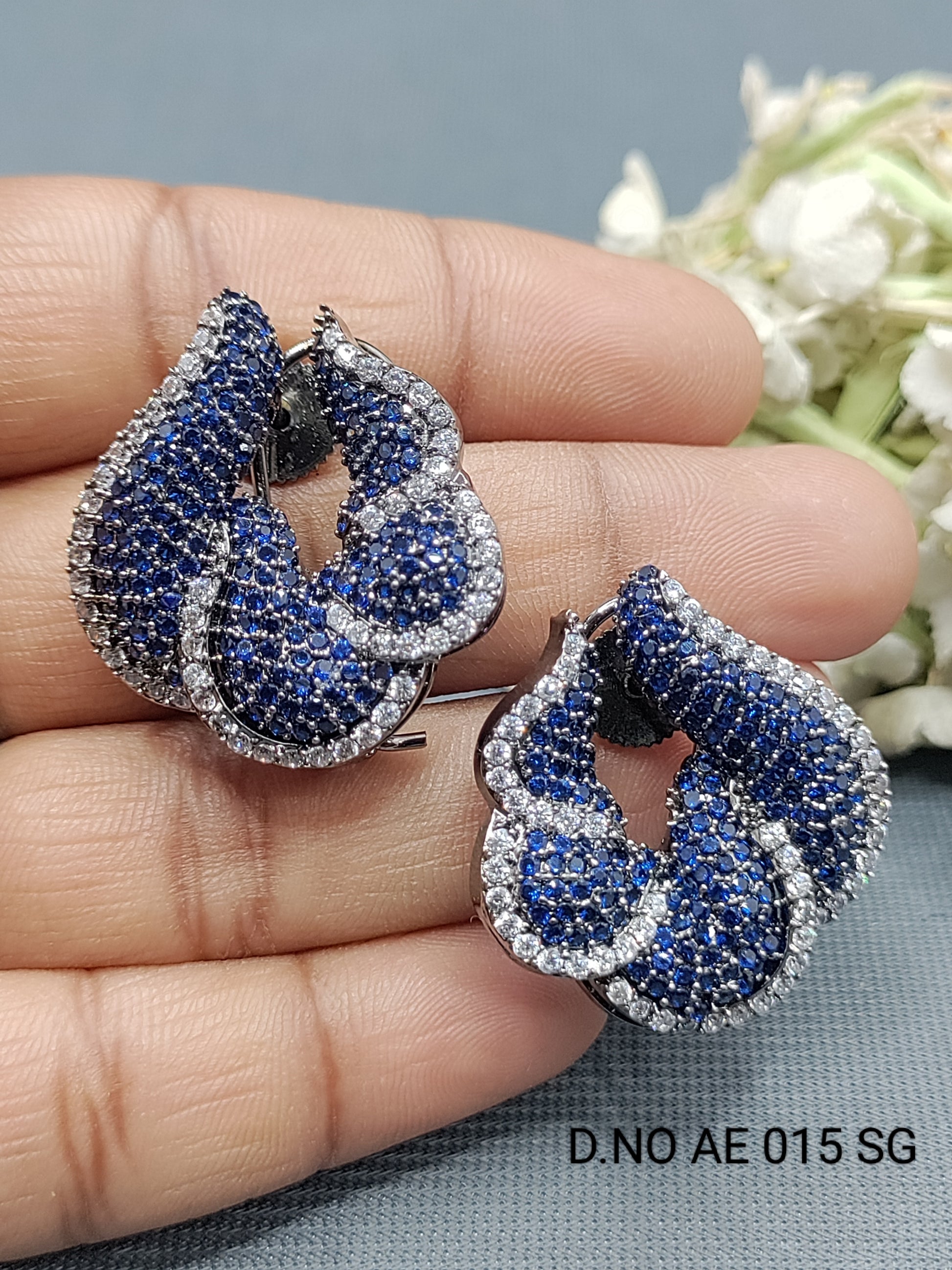 Cz Ad Victorian Earrings Sku AE 015 SG rchiecreation