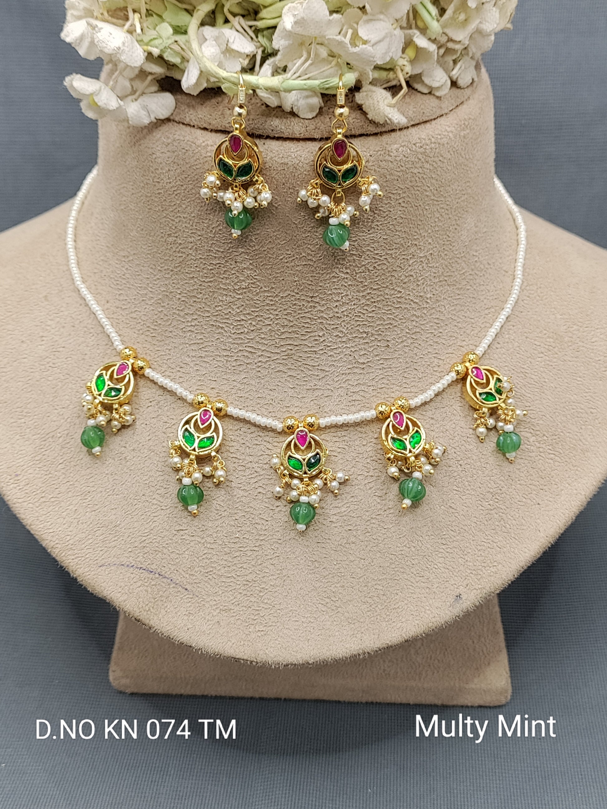 Kundan Golden Necklace Sku KN 074 TM rchiecreation