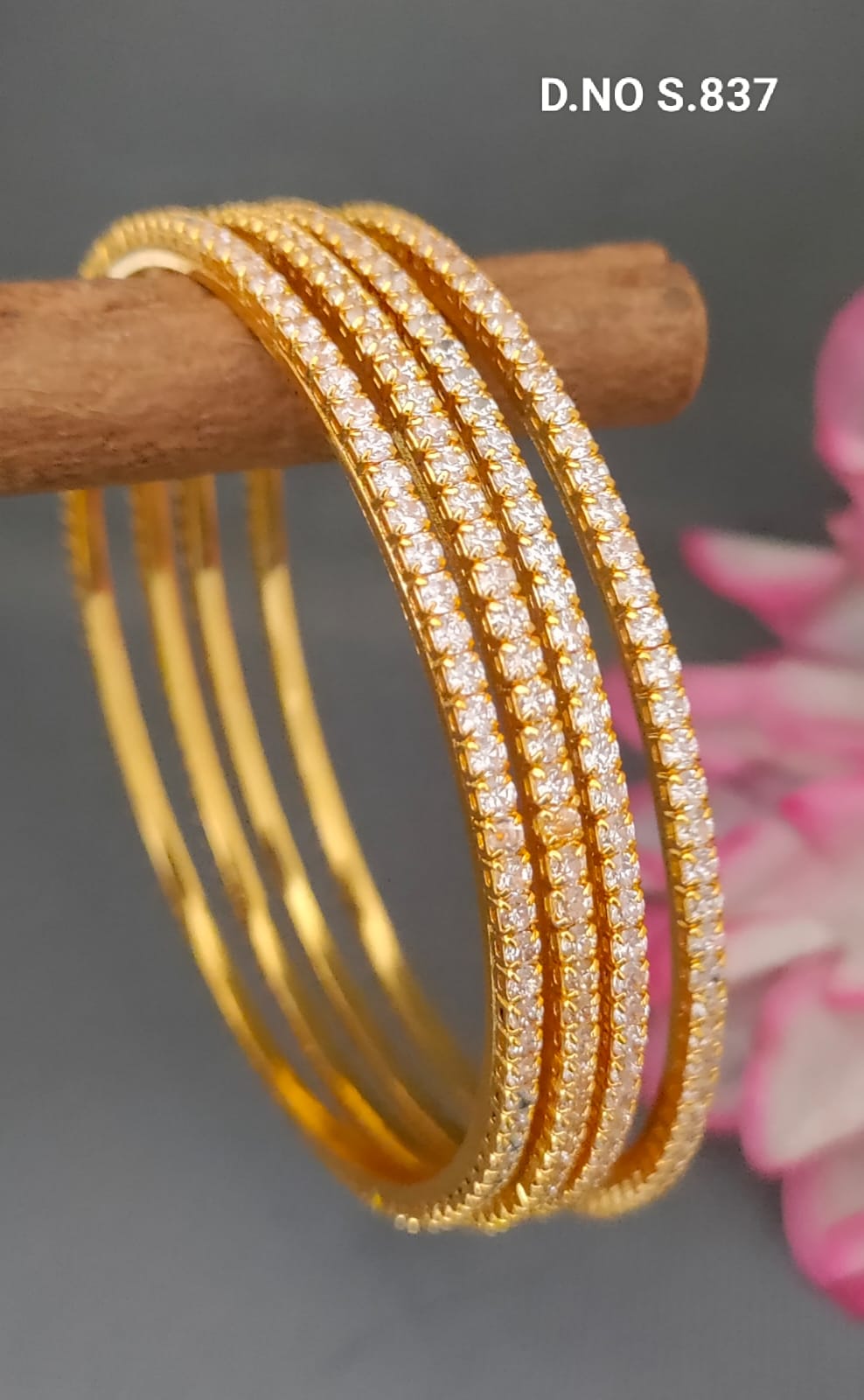 Stone Bangle SKU-S.837