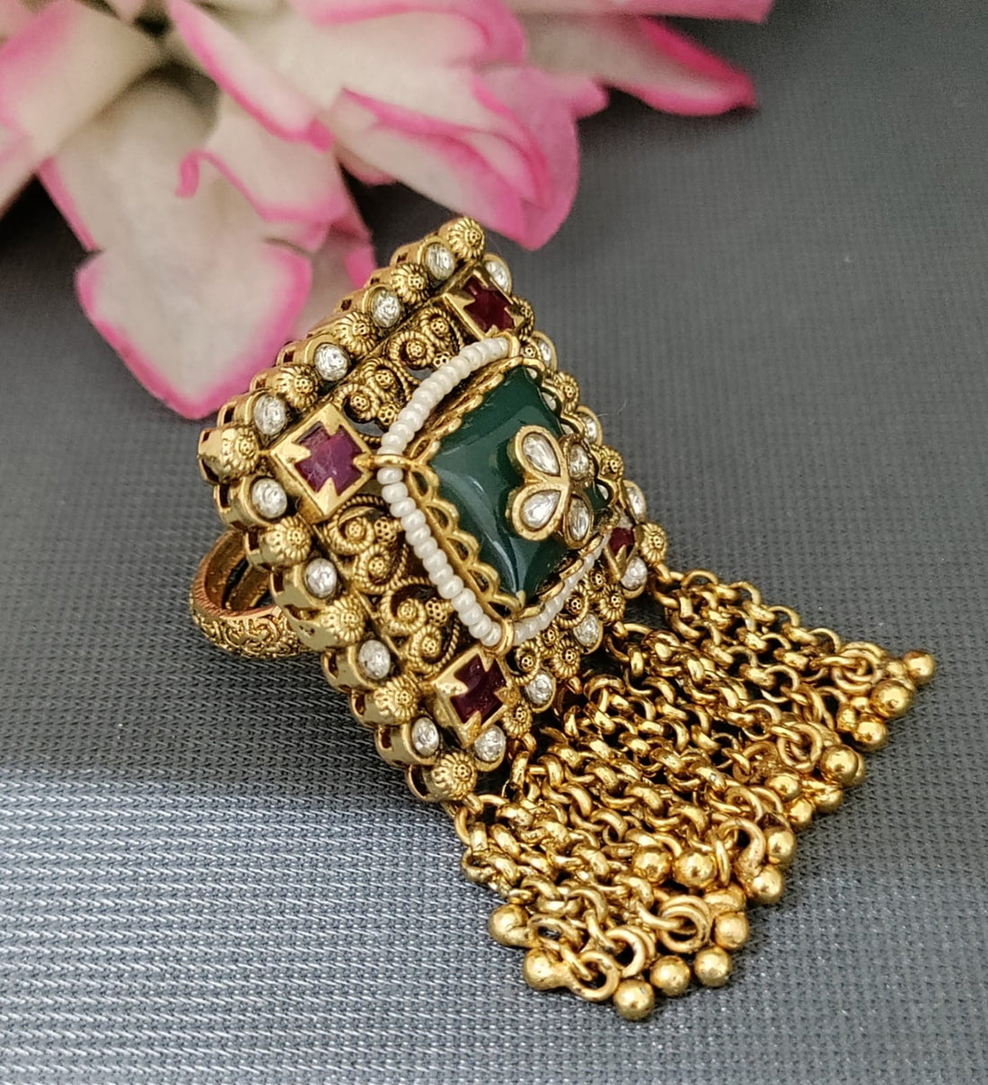 Antique Golden Finger Ring SKU AF 286 MA/E-4