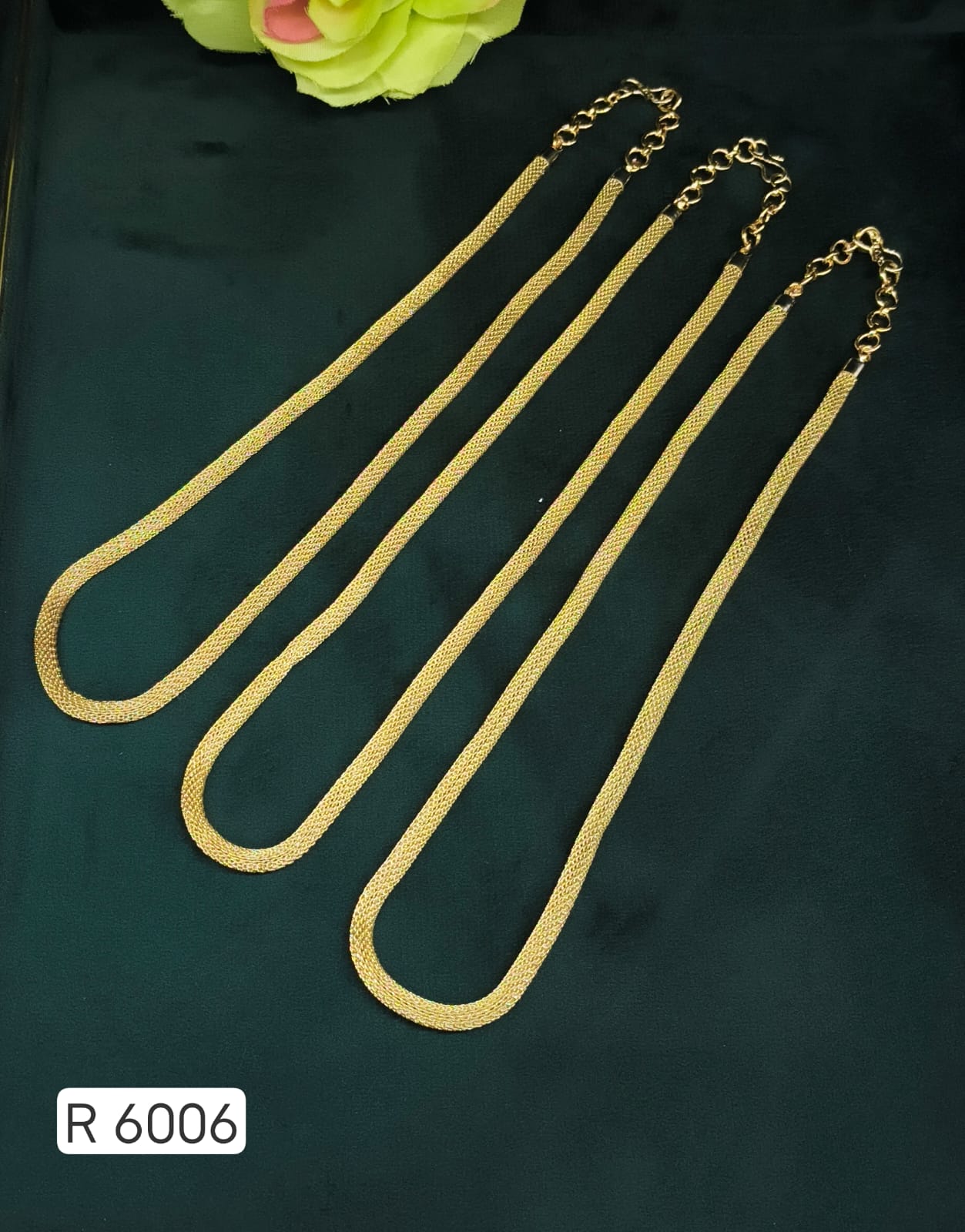 Women gold neck chain wholesale rchiecreationllp