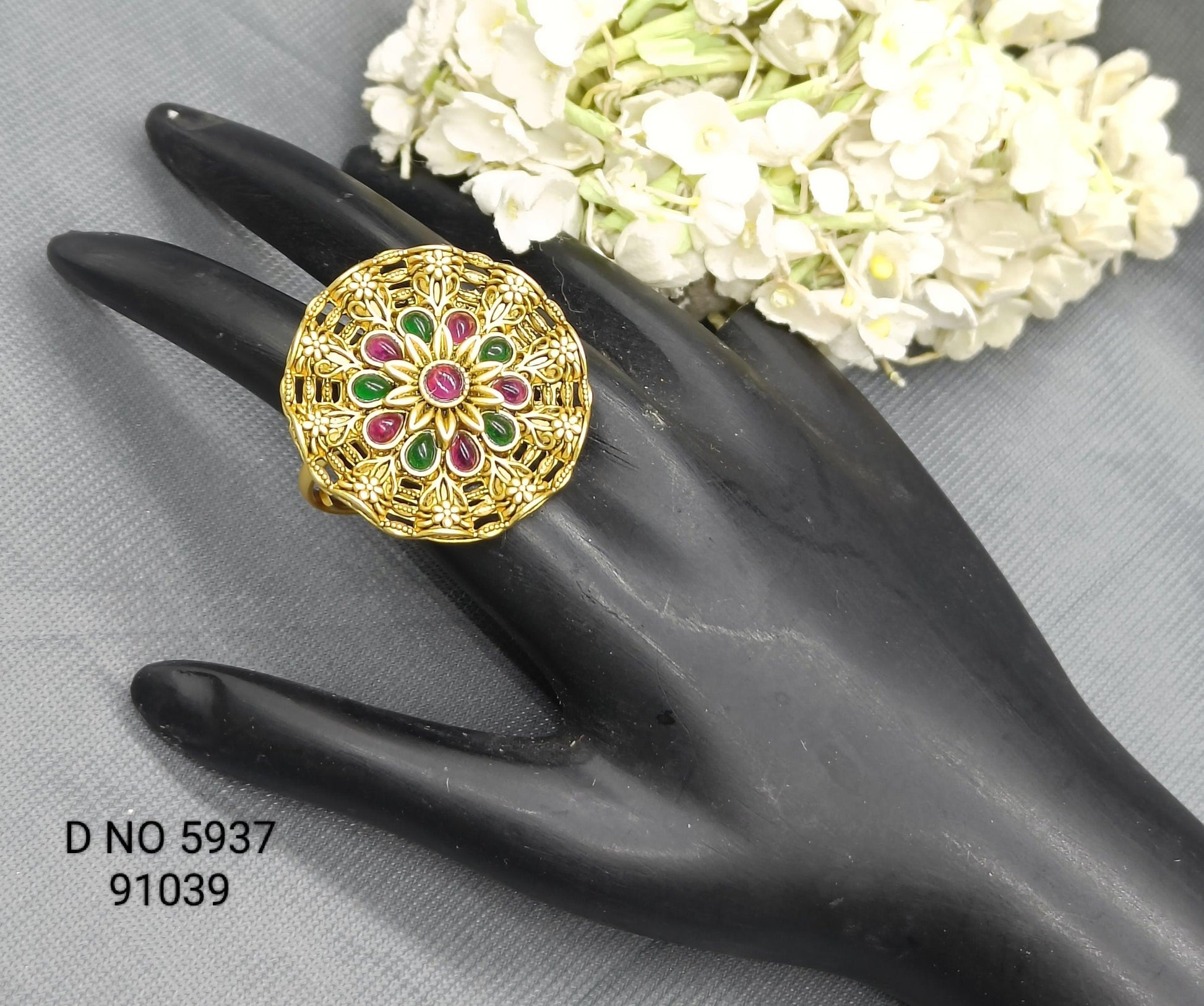Antique Golden Finger Ring Sku 5937 E4 - rchiecreation