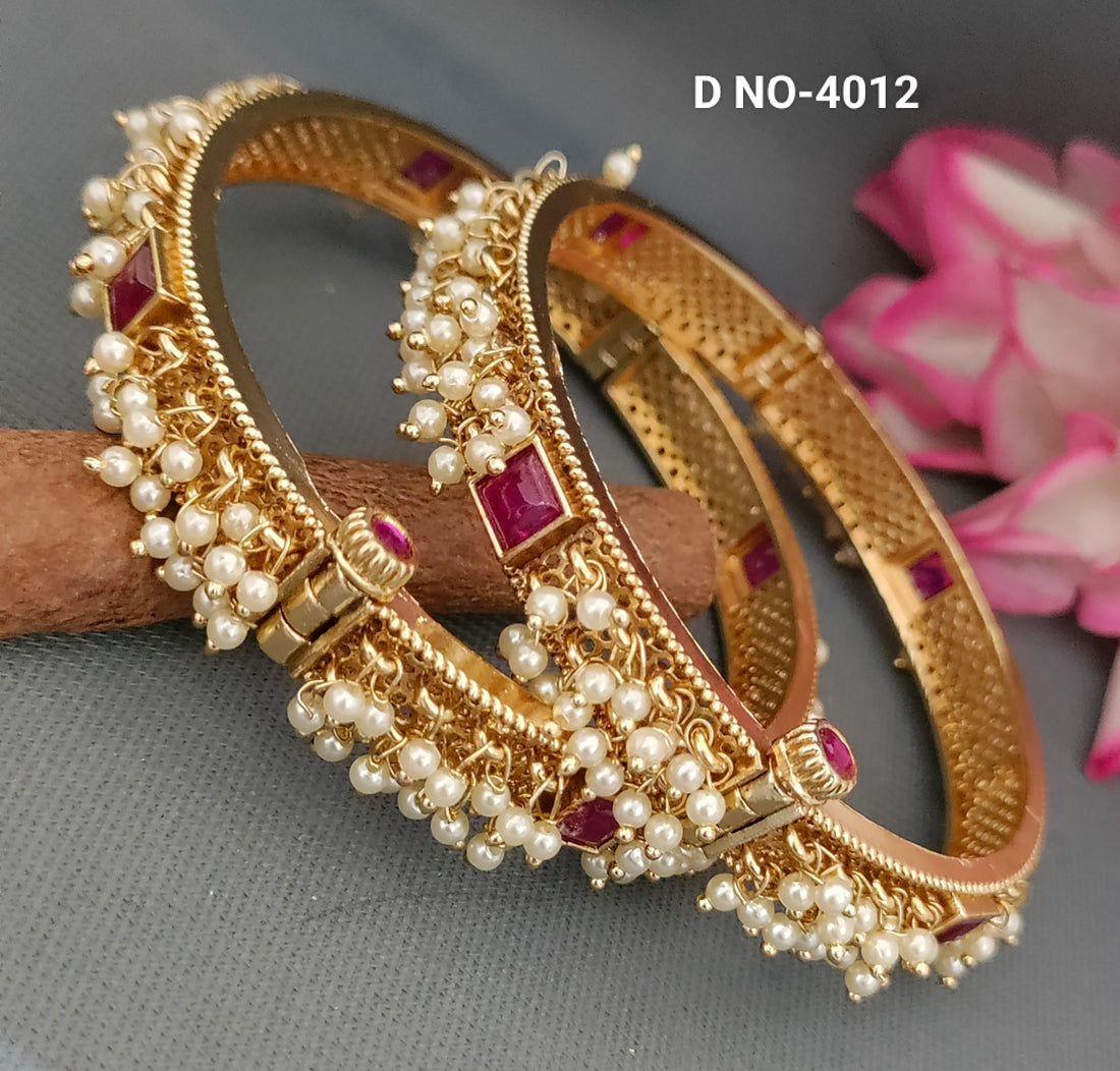 Heritage Openable Bangle Sku 4012
