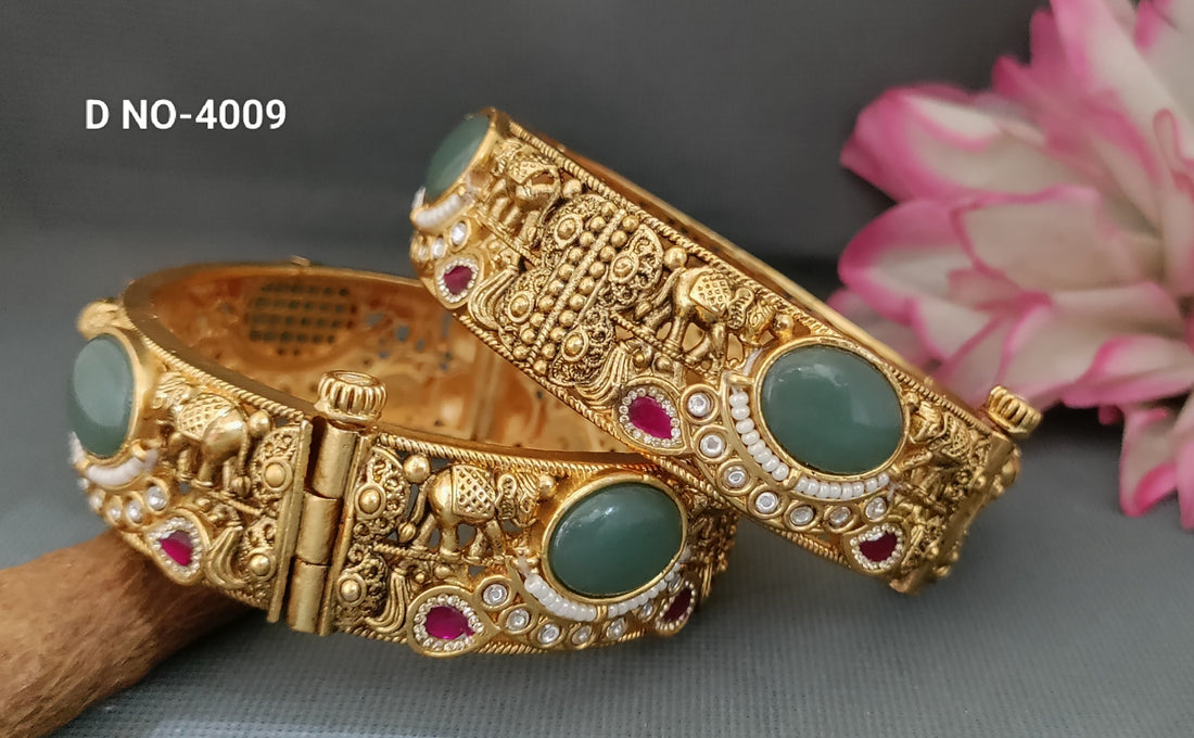 Heritage  Bangle Sku 4009 (Box Of 3 Mix Size Pack)