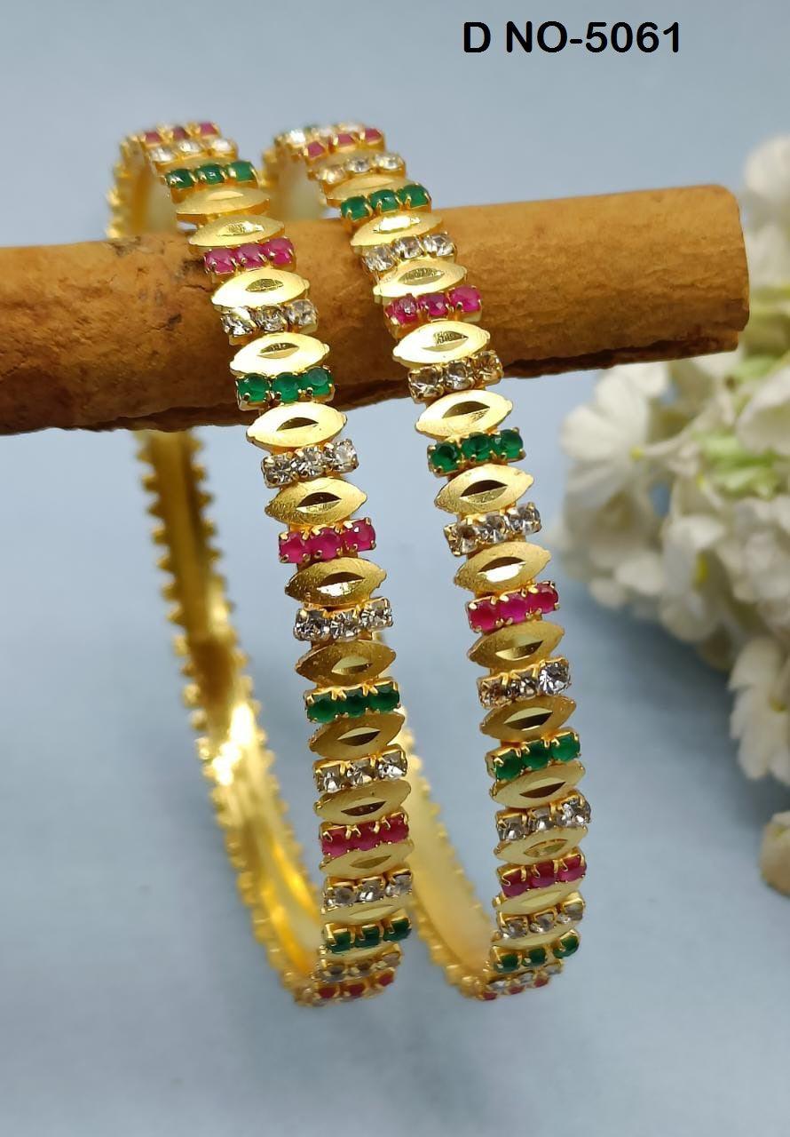Stone Golden Bangle Sku -5061 G4 - rchiecreation