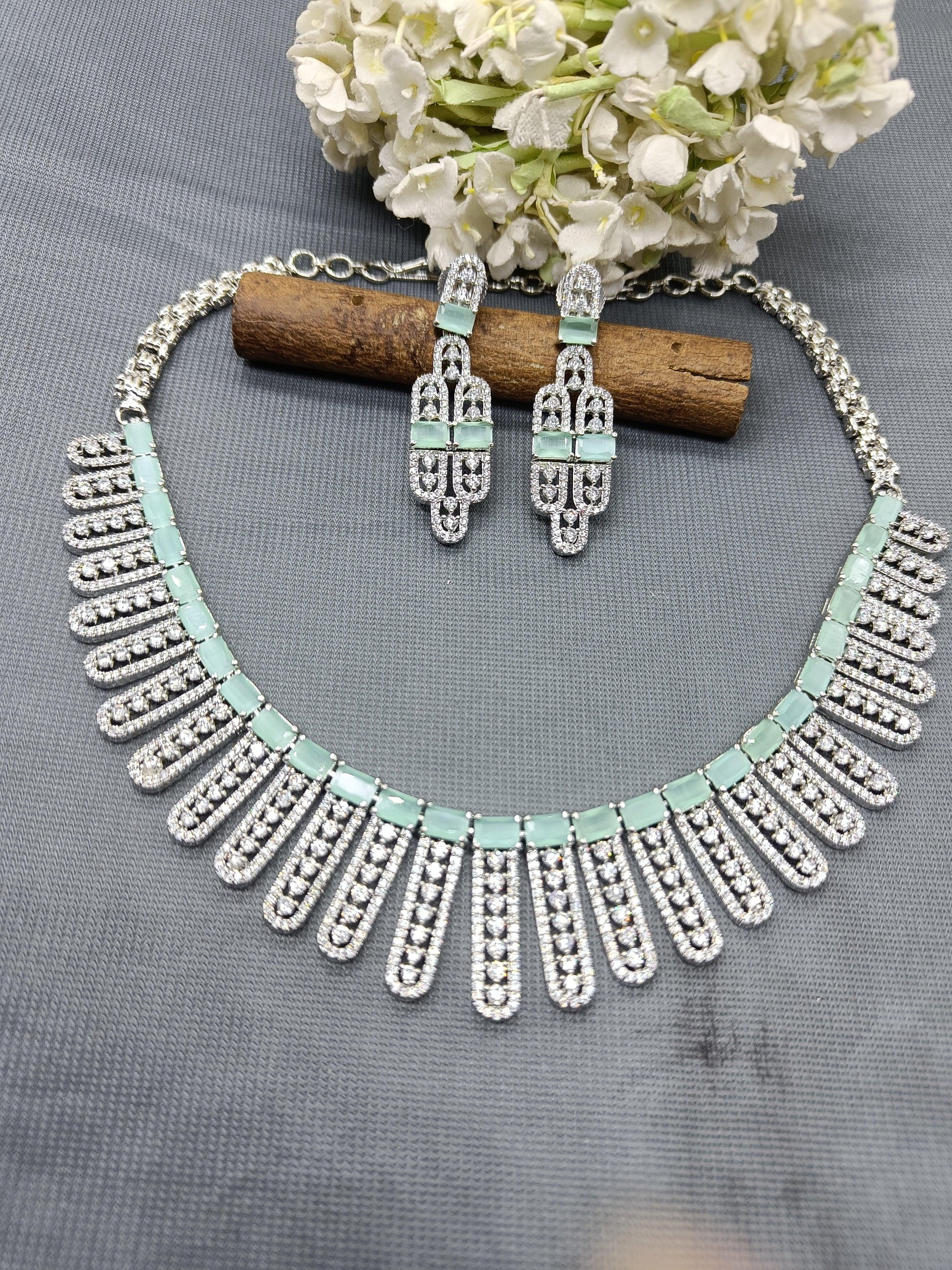 American Diamond Necklace Rodium Sku-5664 C3 - rchiecreation