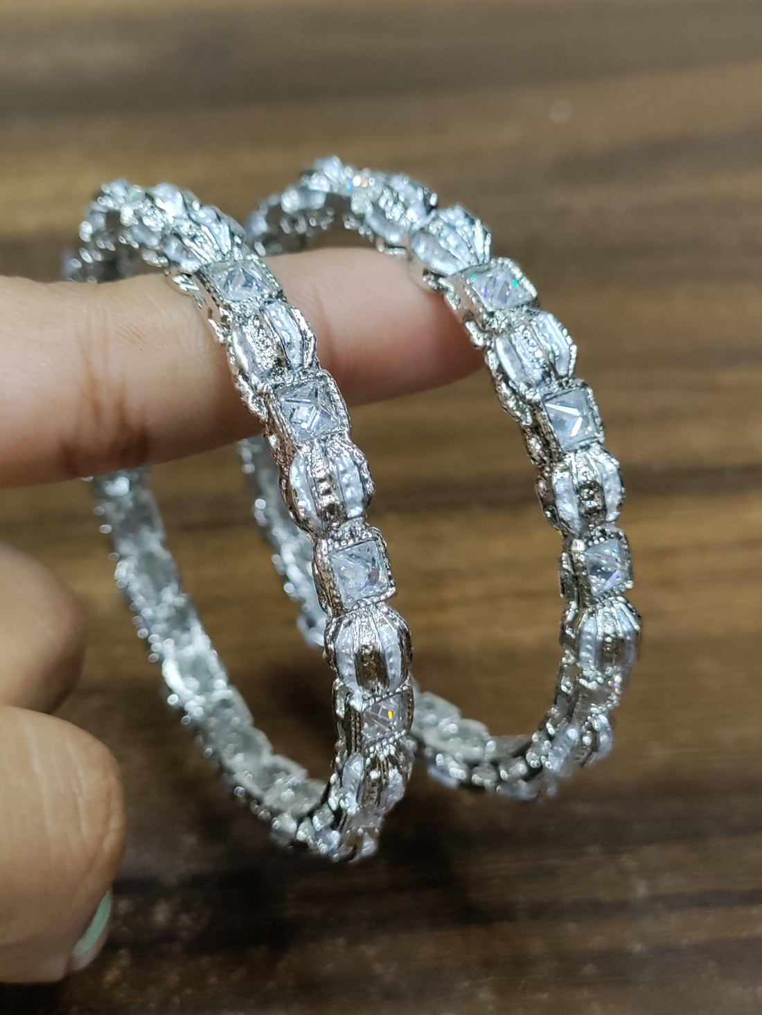 Antique Bangles Sku-8347 G3 - rchiecreation
