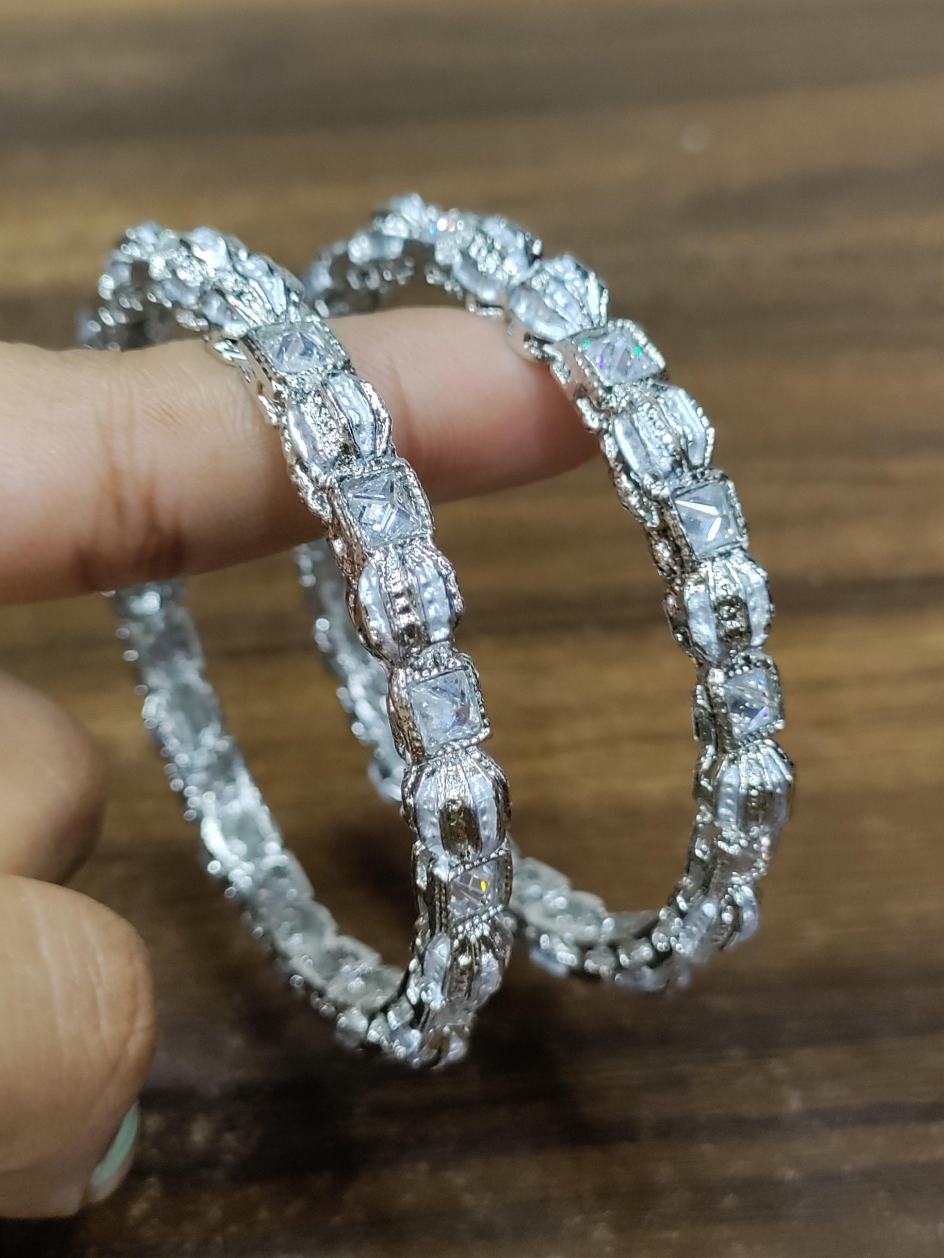 Antique Bangles Sku-8347 G3 - rchiecreation