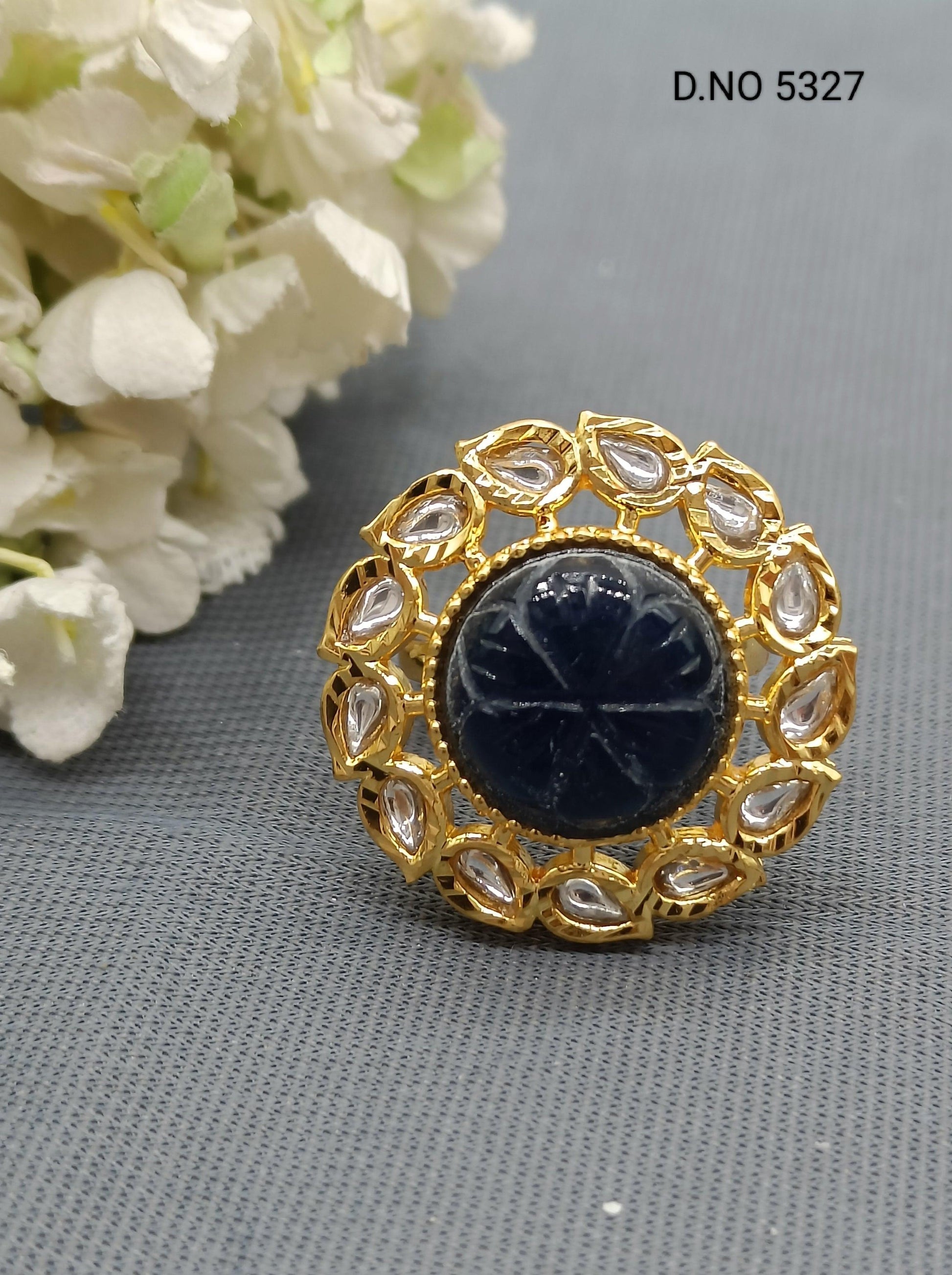 Antique Golden Finger Ring Sku 5327 E2 - rchiecreation