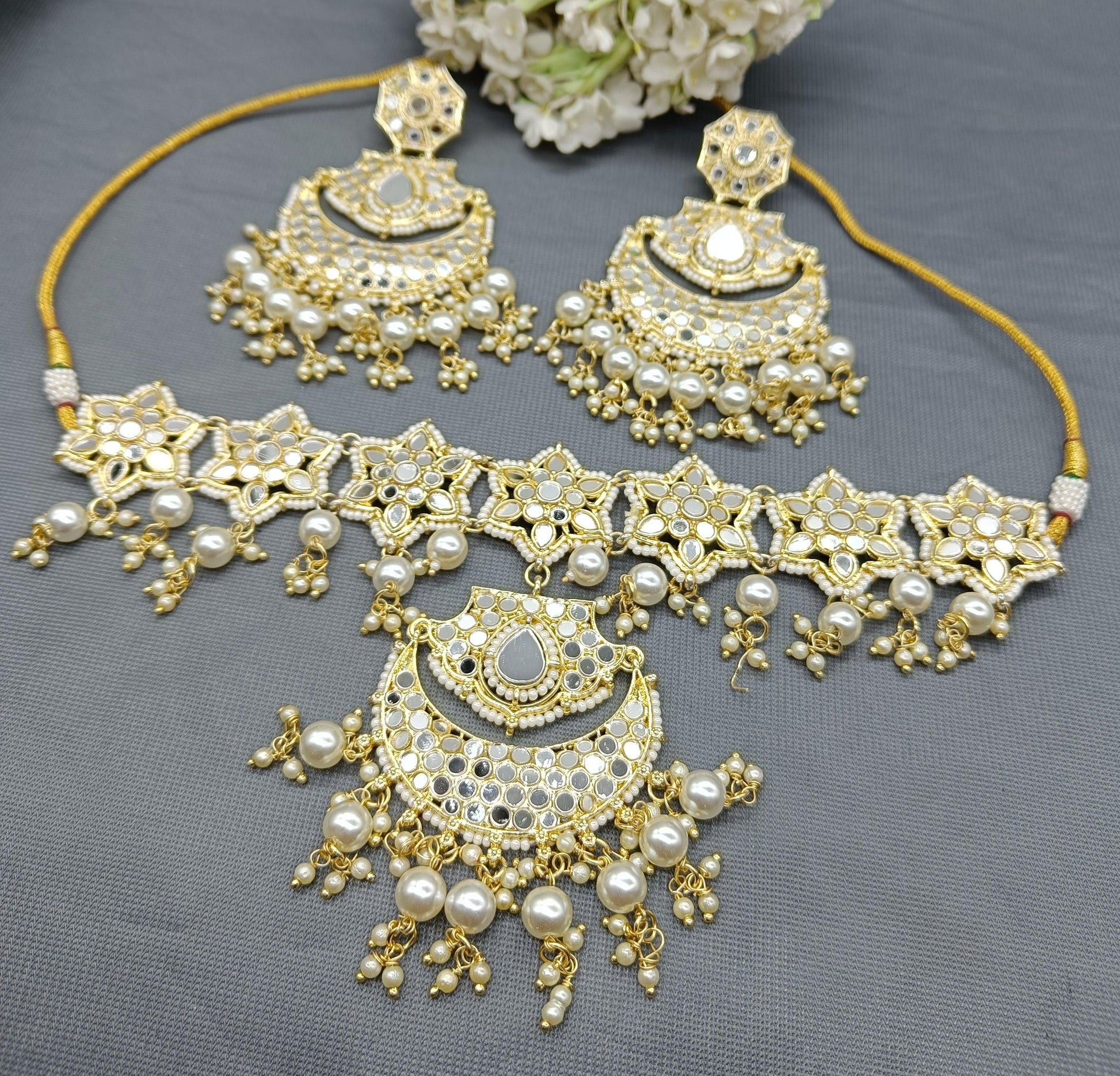 Golden Kundan Necklace Sku-5527 D4 - rchiecreation