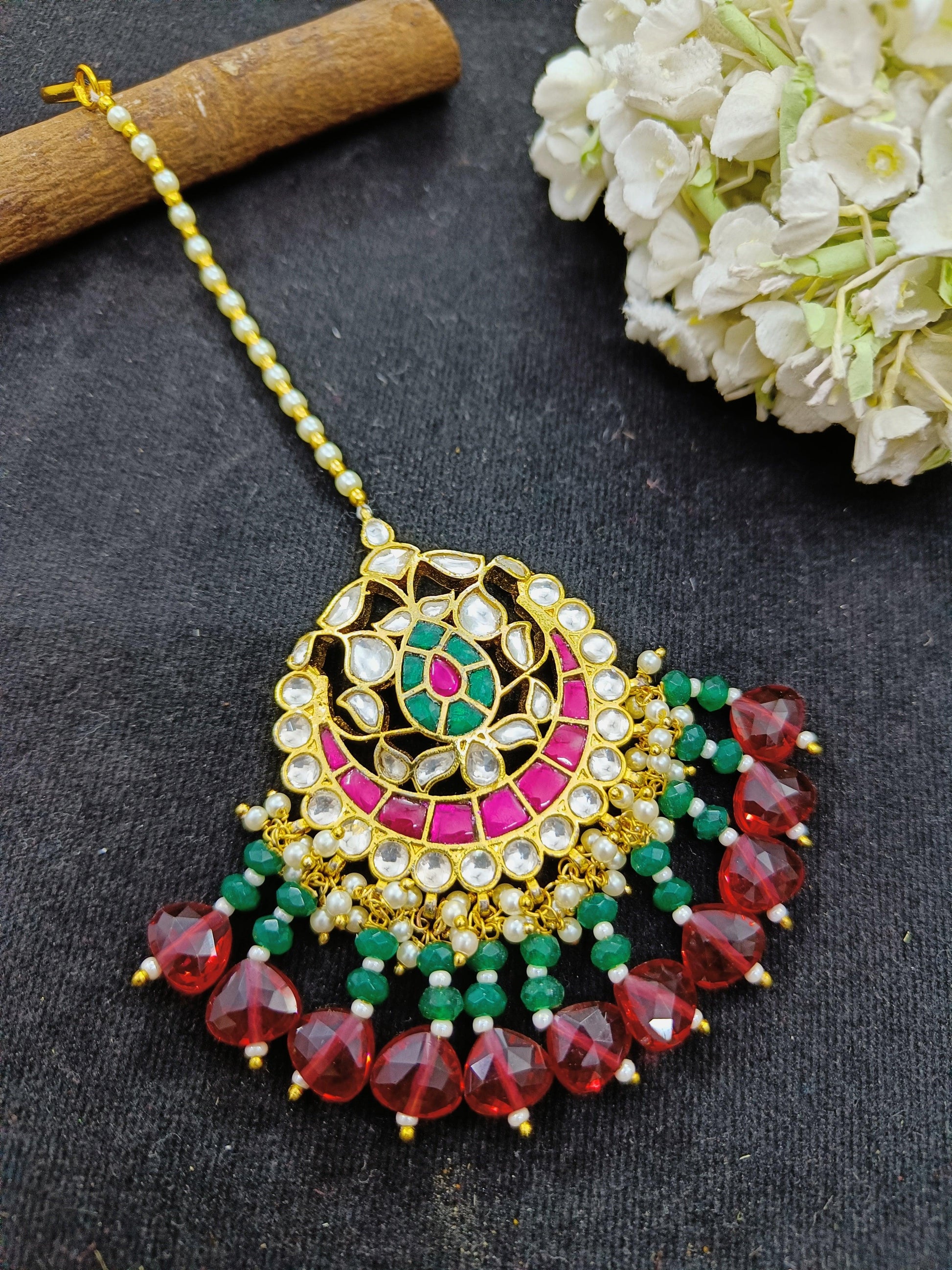 Pachi kundan tika Sku-2104 - rchiecreation