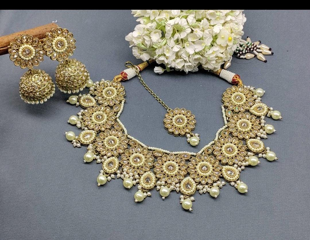 Polki Necklace Mehndi Set Sku 5381 B2 - rchiecreation